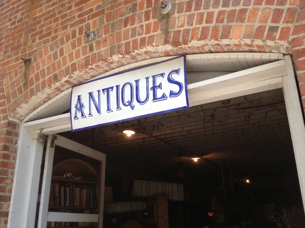 Scarlet's Antiques &amp; Upholstery